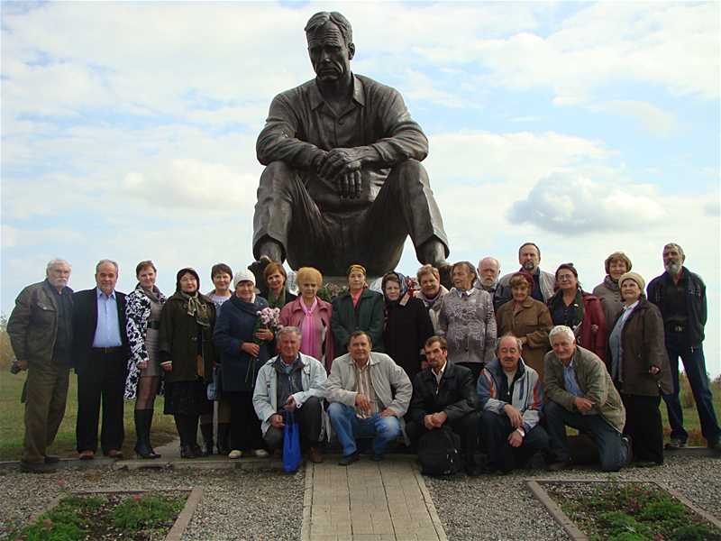 Бийский Клуб шукшинистов
