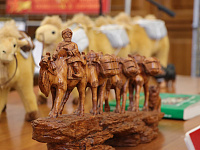 Выставка «Верблюжий караван. Всё для фронта, всё для Победы»