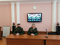 «Держава армией крепка».