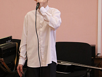 Славим возраст золотой