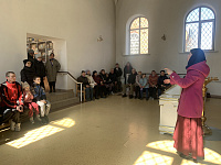 На волне колокольного звона…