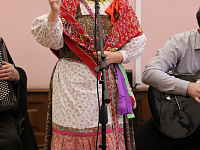 Славим возраст золотой