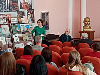 Литературная осень в Шукшинке. Презентация книги В. Шнайдера «Ахан».