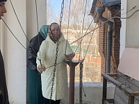 На волне колокольного звона…