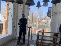 На волне колокольного звона…