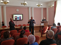 Творческая встреча с редактором журнала «Бийский вестник» Виктором Буланичевым.