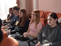 «Читайте, дерзайте, свой мир открывайте!»