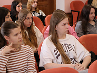 Студенты АКПТиБ раскрыли  тайну банковской карты.